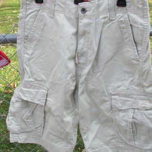 Levi Cargo Shorts 32W New with Tags NWT